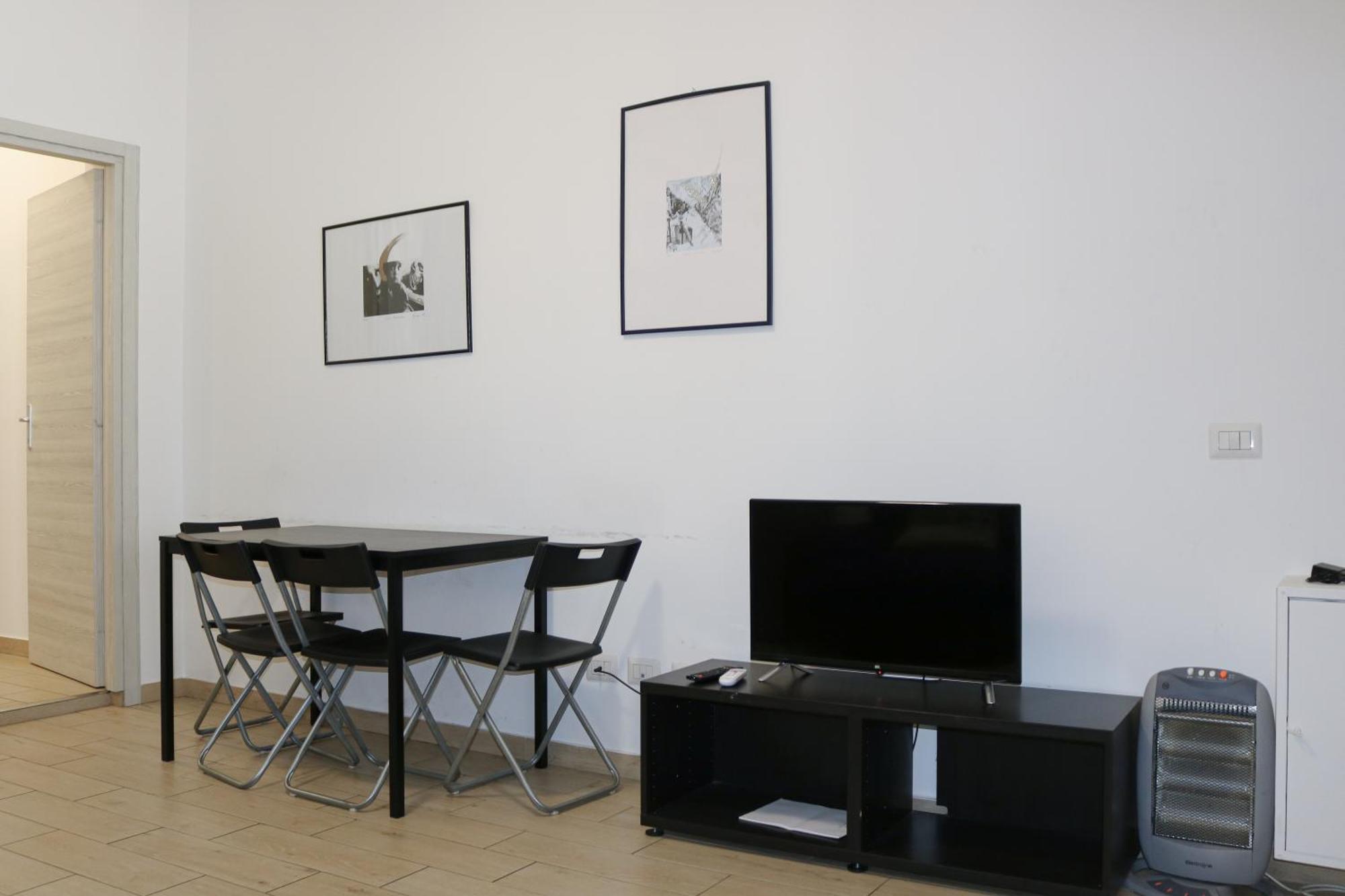 Apartamento Along The Canal Smart Flat Naviglio - 4 People Corsico