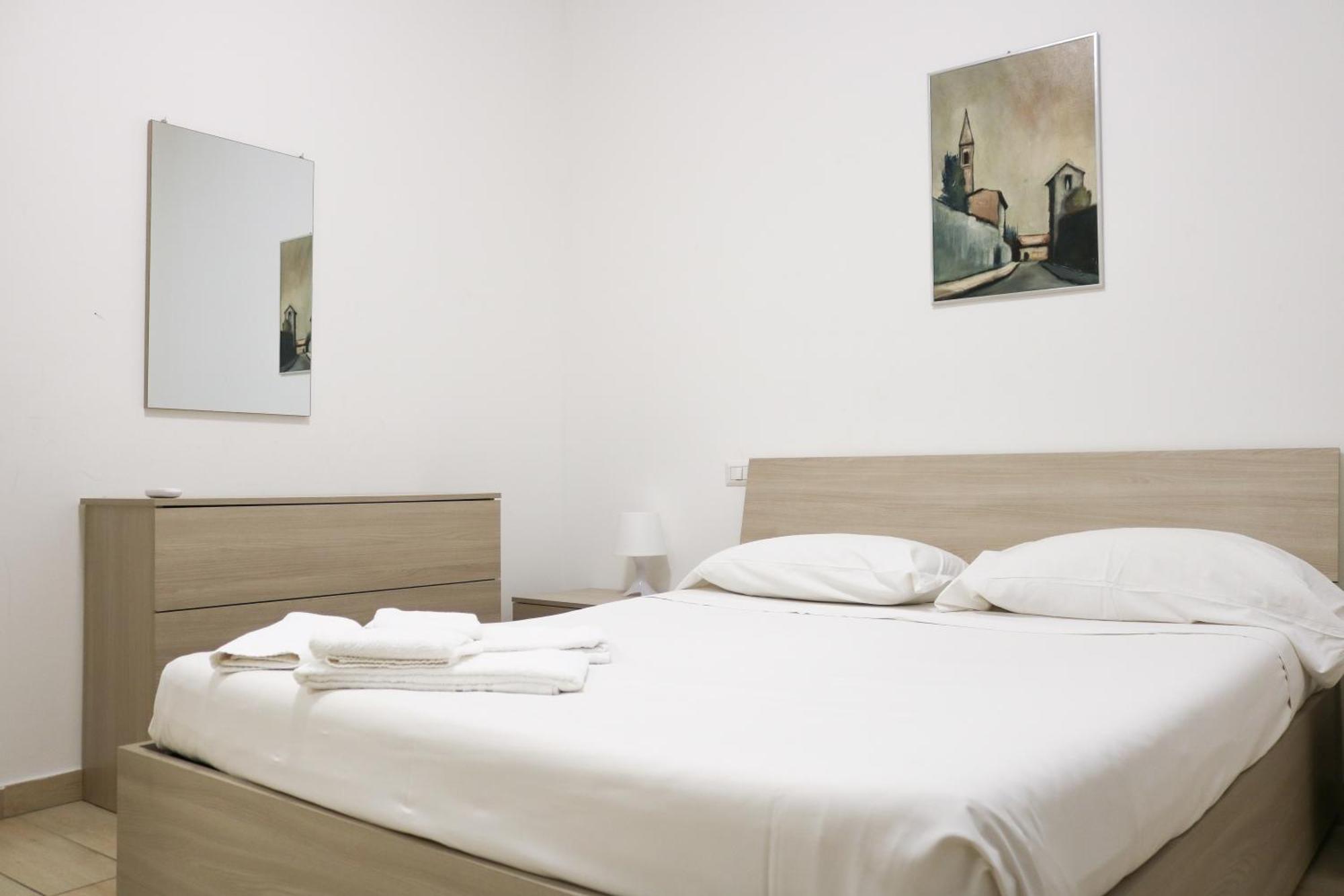 Apartment Along The Canal Smart Flat Naviglio - 4 People