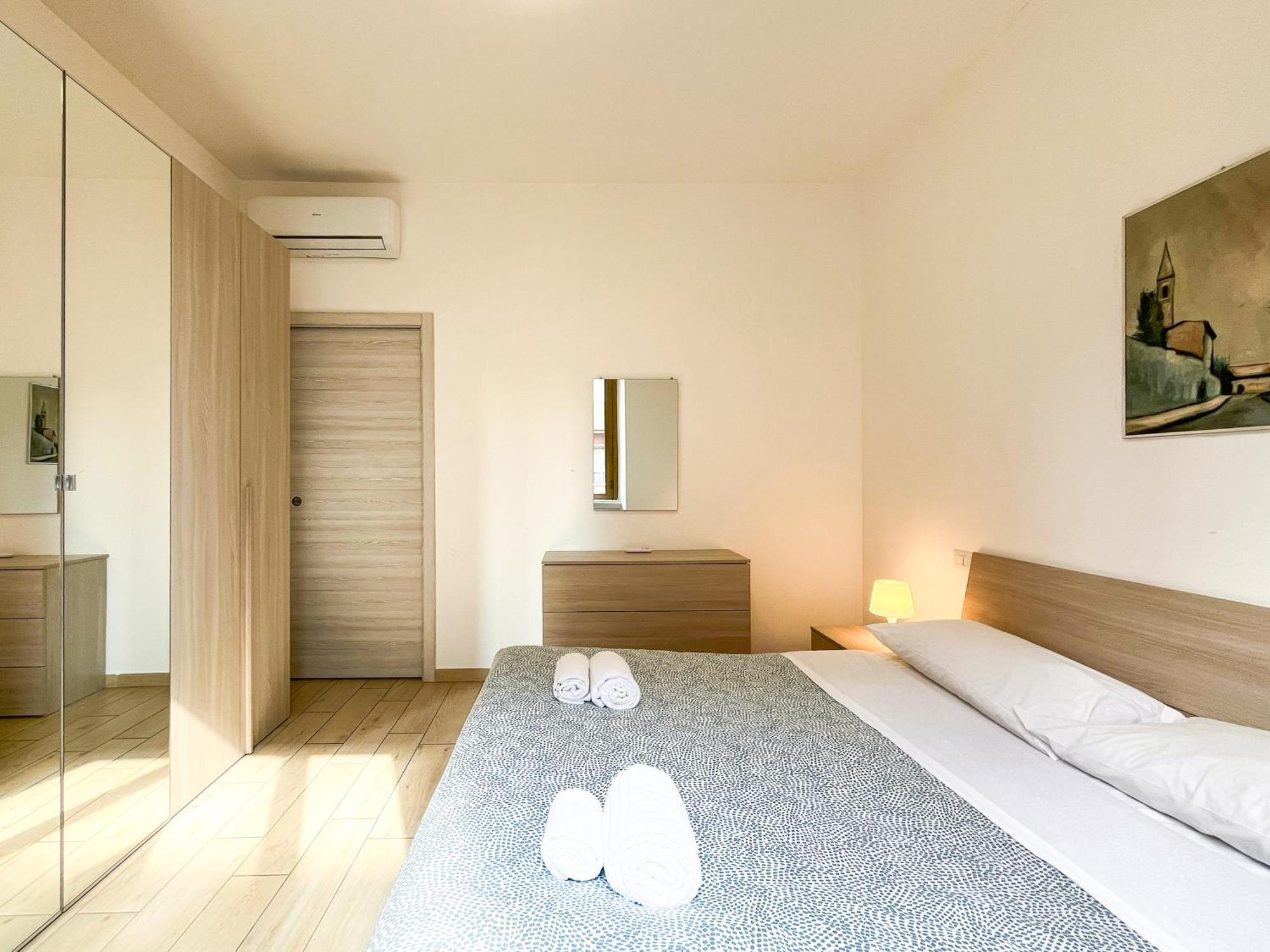 Along The Canal Smart Flat Naviglio - 4 People Corsico